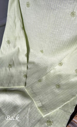Load image into Gallery viewer, Men's Lucknowi Handcrafted Cotton Chikankari Kurta - HONC0288689