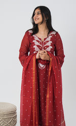 Load image into Gallery viewer, Women's Lakhnavi Handcrafted Mul Chanderi Chikankari Stitched Kurta, Dupatta And Pant Set - HONC0320723