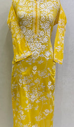 Load image into Gallery viewer, Women's Lucknowi Handcrafted Cotton Chikankari Kurti- HONC0147433