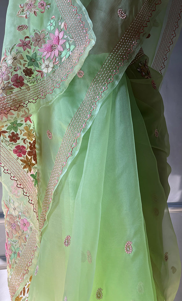 Inayat Women's Lucknowi Handcrafted Pure Organza Silk Chikankari Saree  - HONC0278819