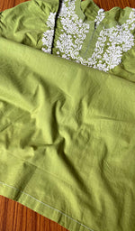 将图像加载到图库查看器中, Meerab Women's Lucknowi Handcrafted Cotton Chikankari Kurti - HONC0301013