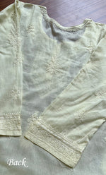 将图像加载到图库查看器中, Women's Lakhnavi Handcrafted Cotton Chikankari Top - HONC0214055