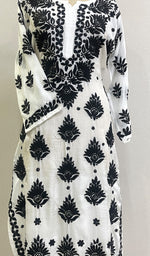 将图像加载到图库查看器中, Women's Lucknowi Handcrafted Muslin Chikankari Kurti - HONC0177454