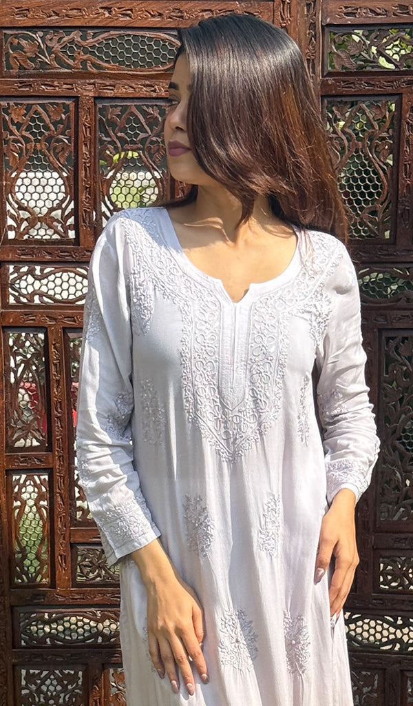 Heer Women's Lucknowi Handcrafted Modal Cotton Chikankari Kurti - HONC0236995