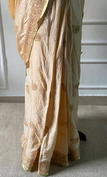 将图像加载到图库查看器中, Women's Lakhnavi Handcrafted Tussar Silk Chikankari Saree - HONC0245787