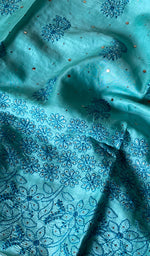 将图像加载到图库查看器中, Lakhnavi 手工制作的 Munga 丝绸 Chikankari Kurta 和 Dupatta 套装 - HONC0107590