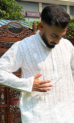 Load image into Gallery viewer, Men's Lucknowi Handcrafted Cotton Chikankari Kurta - HONC0295792