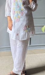 Load image into Gallery viewer, Women's Lakhnavi Handcrafted Mul Chanderi Chikankari Top - HONC0305258
