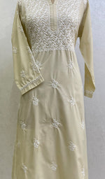 Load image into Gallery viewer, Gulnaaz Women's Lucknowi Handcrafted Mul Cotton Chikankari Kurti - HONC0161269