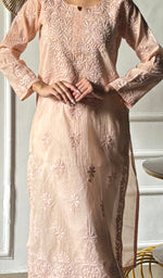 Load image into Gallery viewer, Women's Lucknowi Handcrafted Mul Chanderi Chikankari Kurti - HONC0308031