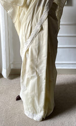 将图像加载到图库查看器中, Lucknowi Chikankari Sarees