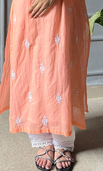 将图像加载到图库查看器中, Women's Lakhnavi Handcrafted Kota Cotton Chikankari Kurti - HONC0306070