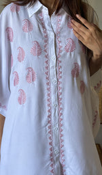 将图像加载到图库查看器中, Women's Lakhnavi Handcrafted Modal Cotton Chikankari Short Kaftan - HONC0279156