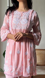 将图像加载到图库查看器中, Women's Lakhnavi Handcrafted Cotton Chikankari Kurta And Palazzo Set - HONC0293866