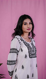 Load image into Gallery viewer, Women's Lakhnavi Handcrafted Chanderi Silk Chikankari Kurta And Palazzo Set - HONC0218627