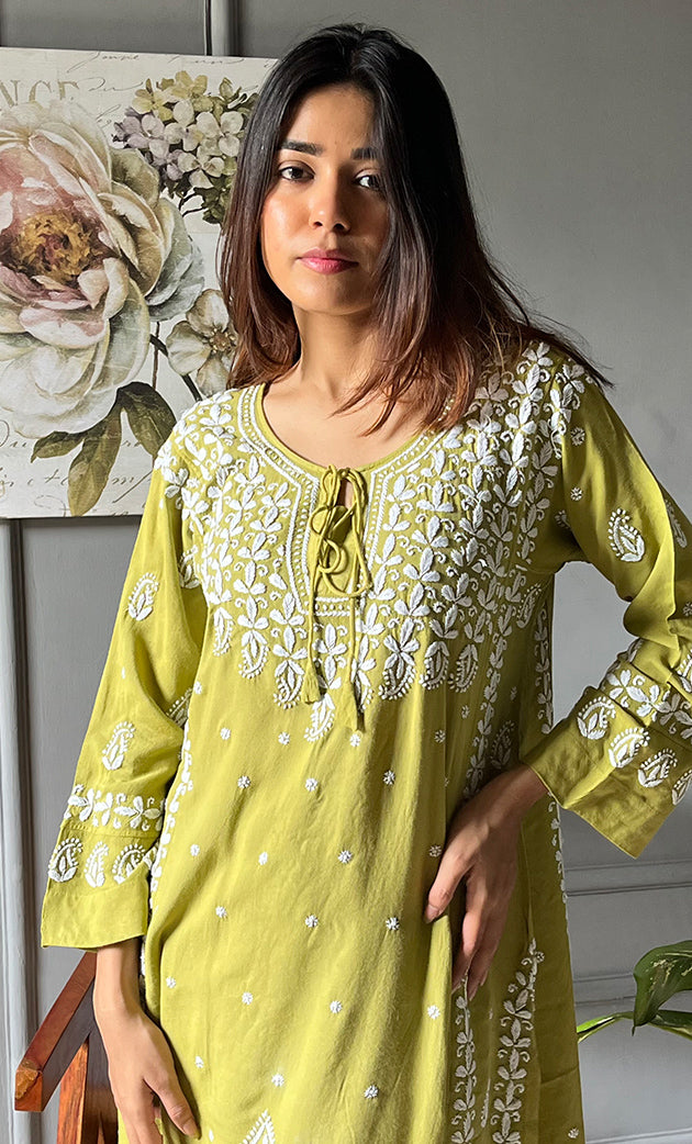 Women's Lakhnavi Handcrafted Modal Cotton Chikankari Kurta And Pant Set - HONC0300580