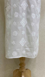 Load image into Gallery viewer, Women's Lucknowi Handcrafted White Cotton Chikankari Kurti - HONC029997