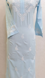 Load image into Gallery viewer, Women's Lucknowi Handcrafted Mul Cotton Chikankari Kurti - HONC097726