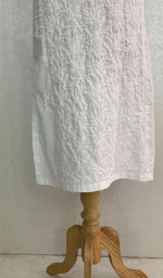 Load image into Gallery viewer, Women's Lucknowi Handcrafted Cotton Chikankari Kurti -HONC098125