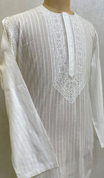 Load image into Gallery viewer, Men's Lucknowi Handcrafted Cotton Chikankari Kurta - HONC096546