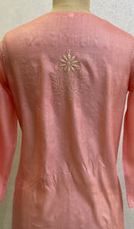 将图像加载到图库查看器中, Lakhnavi 手工丝绸 Chikankari 上衣 - HONC0118656