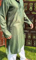 Load image into Gallery viewer, Men's Lucknowi Handcrafted Cotton Chikankari Kurta - HONC0324706