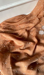 Load image into Gallery viewer, Women's Lakhnavi Handcrafted Mul Chanderi Unstitched Kurta And Dupatta Set- HONC0323418