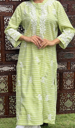 Load image into Gallery viewer, Amanat Women's Lucknowi Handcrafted Cotton Chikankari Kurti - HONC0276830