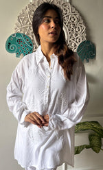 将图像加载到图库查看器中, Women's Lakhnavi Handcrafted Cotton Chikankari Top - HONC0155055