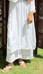 Load image into Gallery viewer, Women's Lucknowi Handcrafted Modal Cotton  Chikankari Kurti - HONC0151549