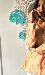 将图像加载到图库查看器中, Arohi Women's Lakhnavi Handcrafted Pure Manglore silk top with fine Chikankari - HONC0306900