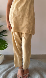 Load image into Gallery viewer, Amreena Women's Lakhnavi Handcrafted Chanderi Silk Chikankari Top And Pant Set - HONC0373458