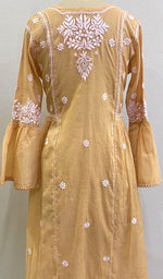 将图像加载到图库查看器中, Fariah Women's Lucknowi Handcrafted Mul Chanderi Chikankari Kurti - HONC0160041