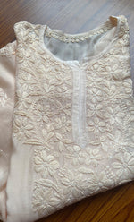 将图像加载到图库查看器中, Women's Lucknowi Handcrafted Muslin  Chikankari Kurti - HONC0293322