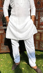 Load image into Gallery viewer, Men's Lucknowi Handcrafted Cotton Chikankari Kurta - HONC0342314