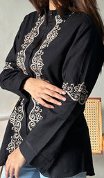 Load image into Gallery viewer, Women's Lucknowi Handcrafted Slub Cotton Chikankari Top - HONC0299180