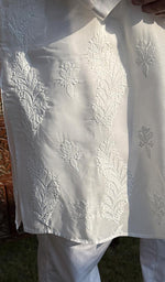Load image into Gallery viewer, Men's Lucknowi Handcrafted Cotton Chikankari Kurta - HONC0215678