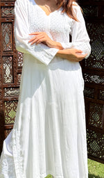 将图像加载到图库查看器中, Women's Lucknowi Handcrafted Modal Cotton Chikankari Kurti - HONC0277734