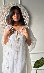 Load image into Gallery viewer, Rabia Women's Lucknowi Handcrafted Mul chanderi Chikankari Kaftan - HONC0313788