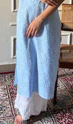 将图像加载到图库查看器中, Yashvi Women's Lakhnavi Handcrafted Cotton Chikankari Kurti - HONC0349192