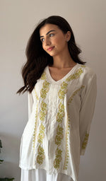 Load image into Gallery viewer, Women's Lakhnavi Handcrafted Cotton Chikankari Kurti And Plazzo Set - HONC0376727