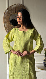 将图像加载到图库查看器中, Shreea Women's Lakhnavi Handcrafted Cotton Chikankari Kurti - HONC0347165