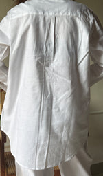 将图像加载到图库查看器中, Enayat Women's Lakhnavi Handcrafted Oversized Cotton Chikankari Top And Pant Set - HONC0293676