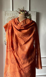 将图像加载到图库查看器中, Women's Lakhnavi Handcrafted Mul Chanderi Chikankari Saree - HONC0317893