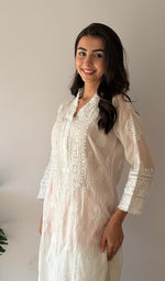 将图像加载到图库查看器中, Women's Lucknowi Handcrafted Mul Chanderi Stitched Chikankari Kurta And Plazzo Set- HONC0378810