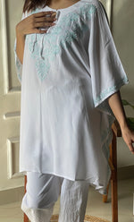 将图像加载到图库查看器中, Women's Lucknowi Handcrafted Cotton Chikankari Kaftan - HONC0297321