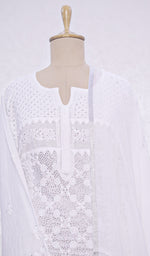 将图像加载到图库查看器中, Lucknowi 手工制作亚麻棉 Chikankari 半缝合 Kurta Dupatta 套装 - HONC059815