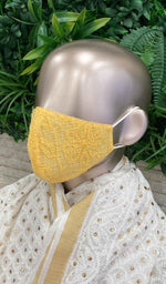 Load image into Gallery viewer, لکھنوی ہاتھ سے تیار شدہ چکنکاری ماسک (5 کا پیک) - NC0M995