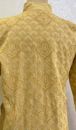 Load image into Gallery viewer, Men's Lucknowi Handcrafted Cotton Chikankari Kurta -HONC0123556