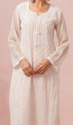 Load image into Gallery viewer, Saziya Women's Lakhnavi Handcrafted Mul Chanderi Chikankari Stitched Kurta, Dupatta And Pant Set - HONC01327945